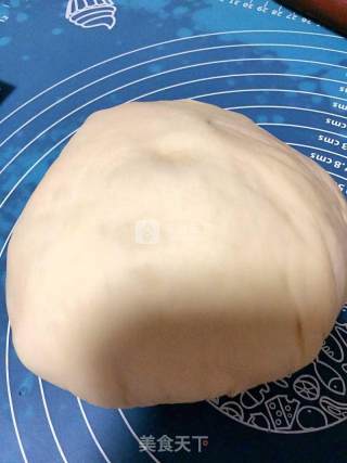 Cute Squeezed Buns recipe