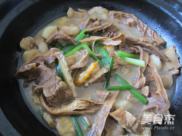 Pork Belly and Bamboo Shoots in Dry Pot recipe