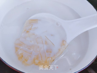 Crystal Osmanthus Cake with Coconut Milk recipe