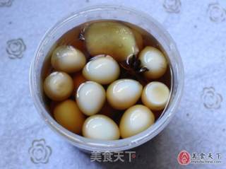 Marinated Quail Eggs recipe