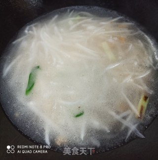 Radish Vermicelli Soup recipe