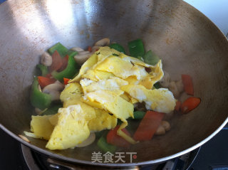 Fried Double Pleurotus with Egg recipe