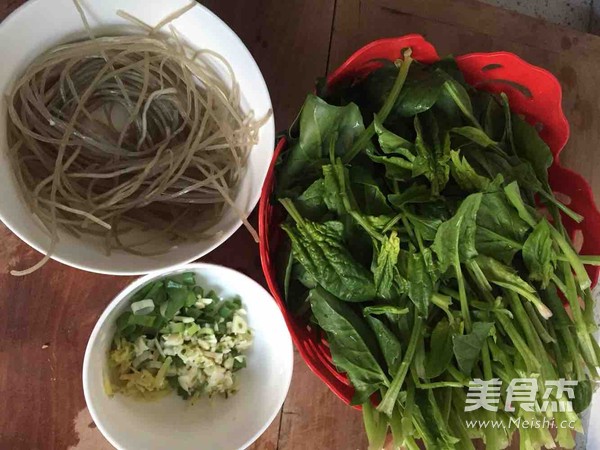 Spinach with Vermicelli recipe