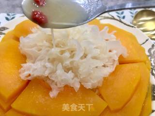 #吉祥年菜#golden and Silver Full House Fumancang~steamed White Fungus with Coconut Fragrant Pumpkin recipe