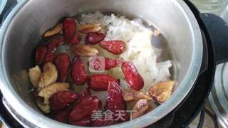 Jujube and Tremella Soup recipe