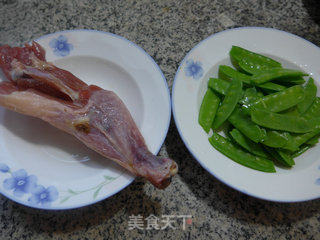 Fried Chicken Drumsticks with Snow Pea recipe