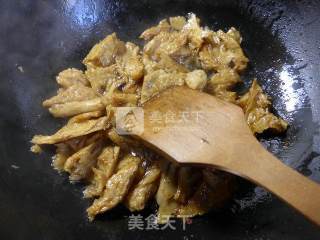 Leek Stir-fried with Roasted Bran recipe