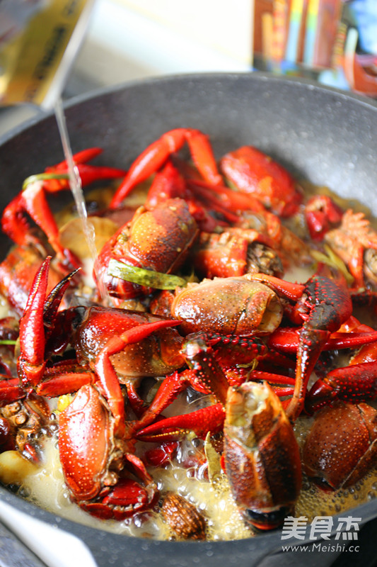 Braised Lobster in Oil recipe