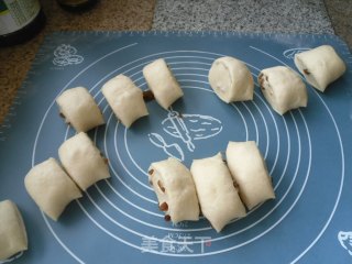Knife Cut Bread Roll recipe