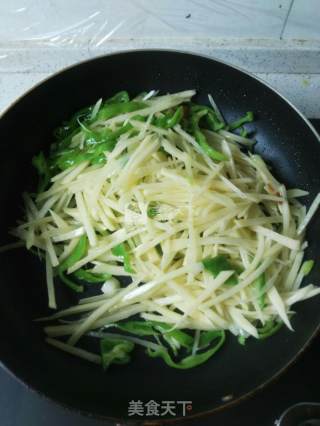 Homemade Green Pepper and Potato Shreds recipe