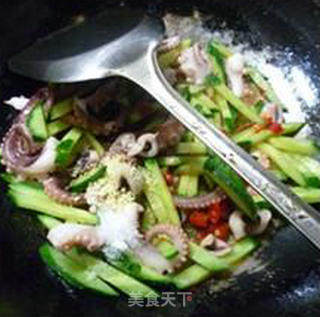 Cucumber Stir-fried Wangchao recipe