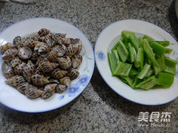 Stir-fried Snails with Hot Pepper recipe