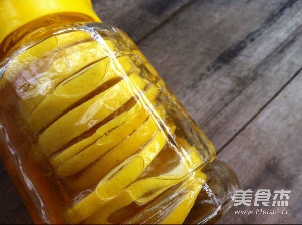 Fresh Lemon Honey recipe