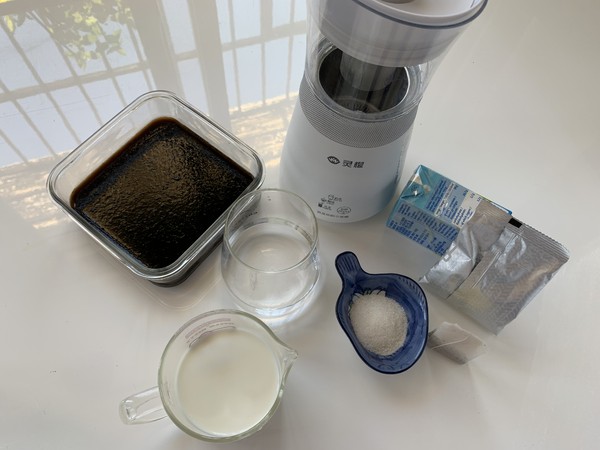 Refreshing Roasted Fairy Grass Pearl Milk Tea recipe