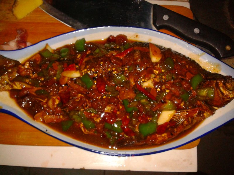 Braised Bream with Crispy Outside and Tender Inside recipe