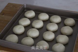 Super Soft Sesame Meal Bun recipe