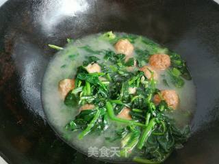 Spinach Soup with Water Chestnut Meatballs recipe