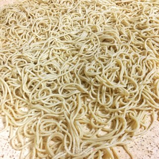 Hot Noodles with Sesame Paste recipe