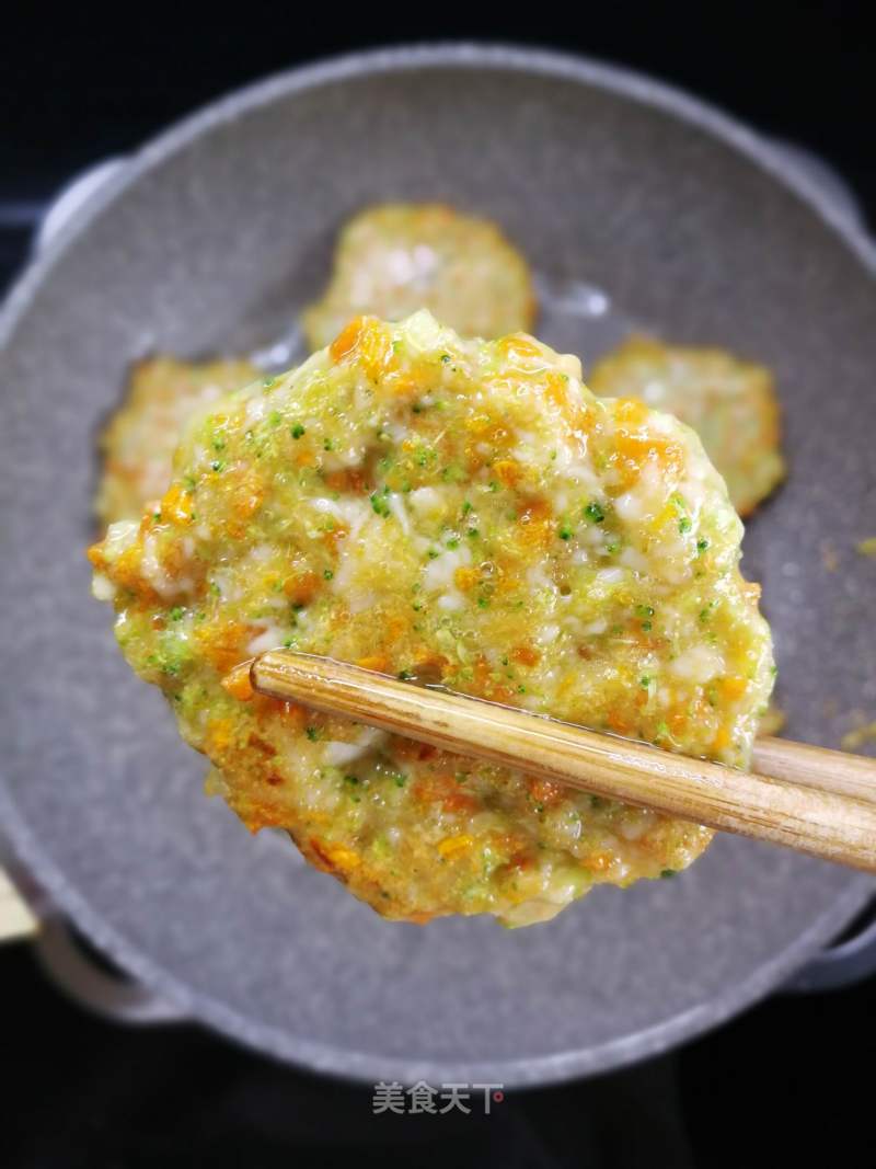 Pan-fried Chicken Breast Patties recipe