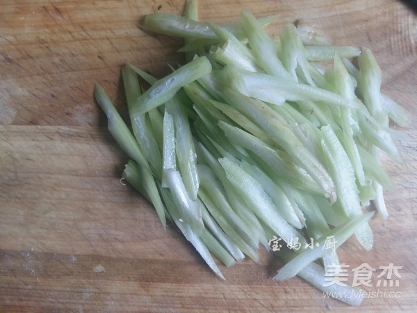 Celery Stir-fried Tofu recipe