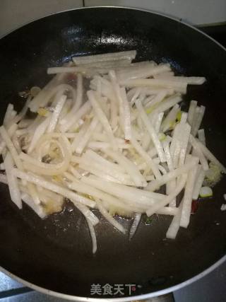 Stir-fried Shredded Radish recipe