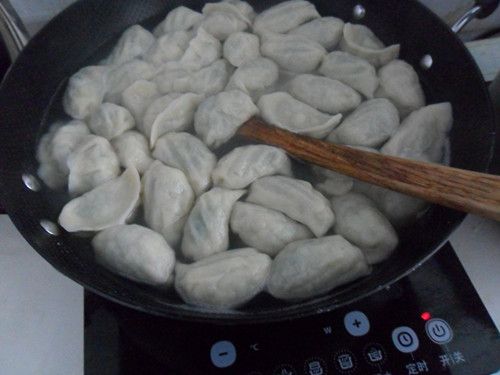 Dumplings Stuffed with Moss and Egg recipe