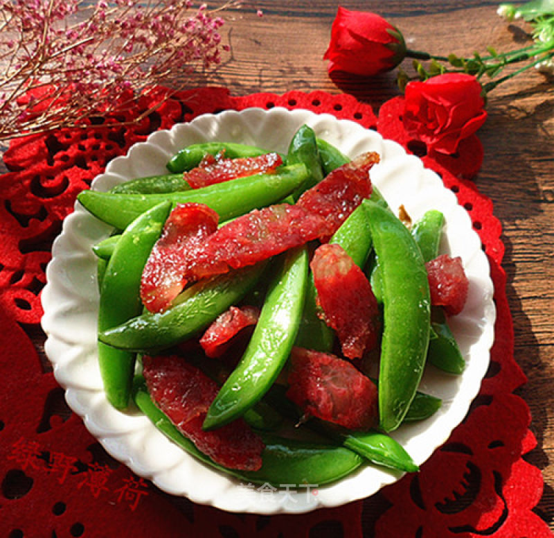 Stir-fried Sweet Beans with Sausage recipe