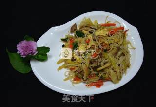 Fried Rice Noodles recipe