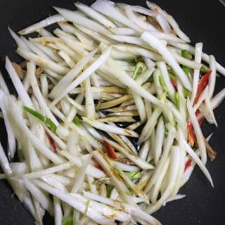 Stir-fried Shredded Pork with Cabbage recipe