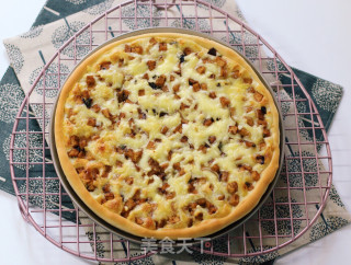 Cinnamon Apple Sweet Pizza recipe