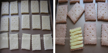 Custard Sandwich Biscuits recipe