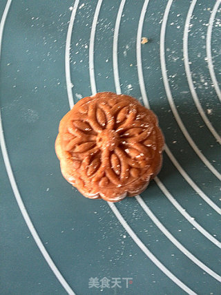 Red Lotus Paste Moon Cake recipe