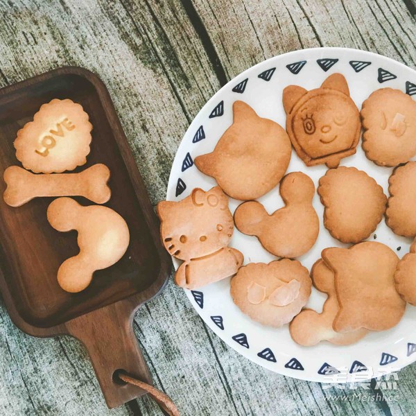 Cartoon Biscuits (do this for Those Who Don’t Have Eggs at Home) recipe
