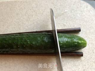Tossed with Lion's Clothes Cucumber#凉饭菜# recipe