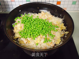 Fried Rice with Shrimp, Egg and Green Beans recipe