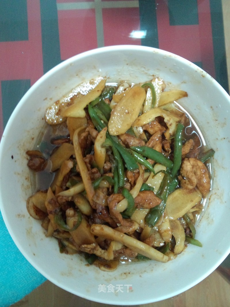 Fried Shredded Pork with Ginger and Green Pepper recipe