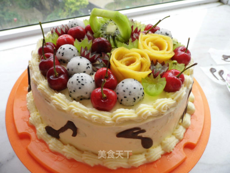 Welcome to Summer-colorful Fruit Cream Cake recipe