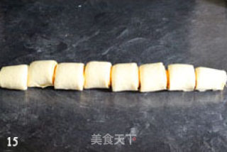 Sweet Potato Flower Shaped Bread recipe