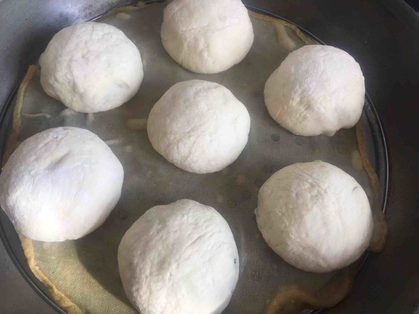 Steamed Buns with Radish and Wheat Flour Filling recipe