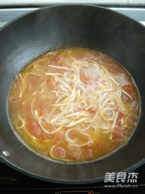 Tomato Hot Noodle Soup recipe
