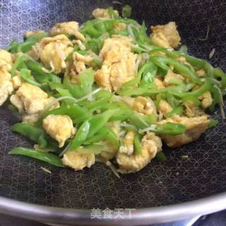 How to Make Scrambled Eggs Tender and Smooth recipe
