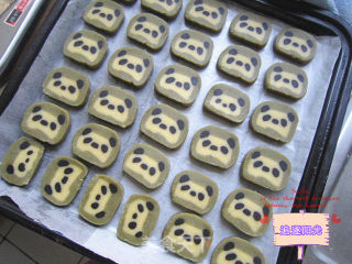 Super Cute and Cute Little Panda Biscuits recipe