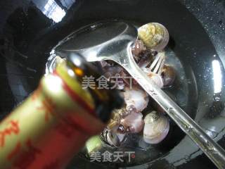 Round Clams Boiled Crab recipe