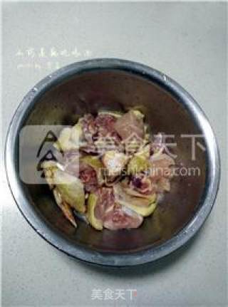 【enriching Qi and Nourishing Blood】yam Lotus Root Chicken Soup recipe