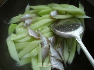 Chaocai Series-peeled Fishbone Soup recipe