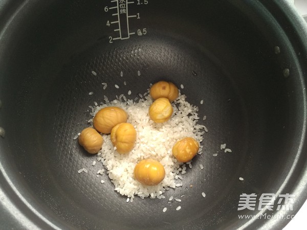 Chestnut Japonica Rice Porridge recipe