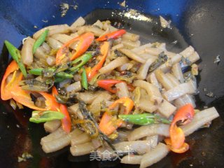 Fried Konjac Tofu with Sauerkraut recipe