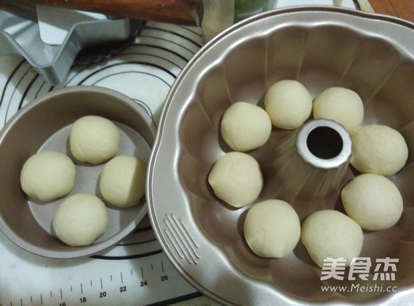 Sesame Peanut Buns recipe