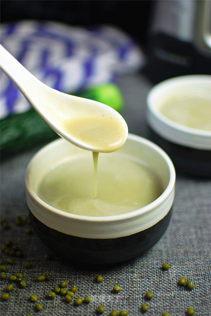 Barley, Cucumber and Mung Soy Milk recipe