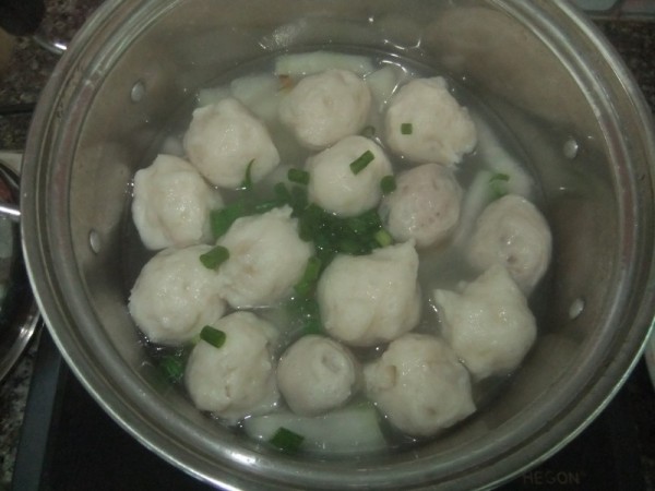 Cuttlefish Ball and Winter Melon Soup recipe